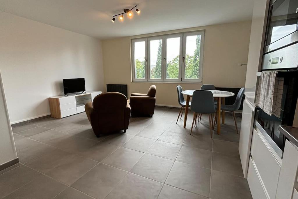 T2 Calme Et Lumineux Proche Gare Apartment Arras Ngoại thất bức ảnh