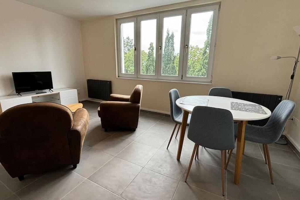 T2 Calme Et Lumineux Proche Gare Apartment Arras Ngoại thất bức ảnh
